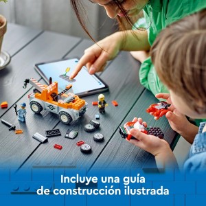 LEGO City Camión Grúa y Reparación del Deportivo, Vehículo con Coches de Juguete