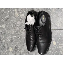 Zapatos de vestir Clarks HOWARD CAP. EU-46