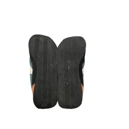 Zapatillas Deportivas Niño Victoria . EU-35