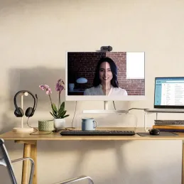 Logitech Brio 100, cámara web Full HD para reunion