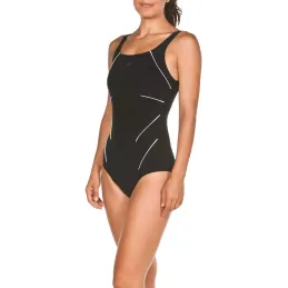 Trajede baño , Una Pieza . ARENA W . T40 Trajede baño , Una Pieza . ARENA W . T40