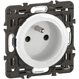 LEGRAND - Toma de corriente eléctrica con Terre Cé