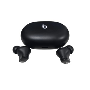 Auriculares intraurales  Beats Studio Buds.