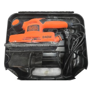 BLACK+DECKER Lijadora Orbital 240W de 1/3 Hoja