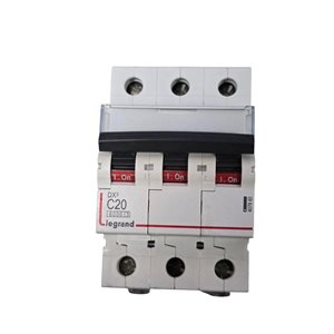 Magnetotérmico Legrand DX³ 6000/10kA - 3P - 400V~ - 20A - curva C