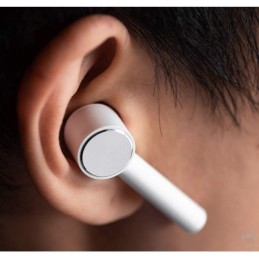 Xiaomi Mi True Wireless Earphones Xiaomi Mi True Wireless Earphones