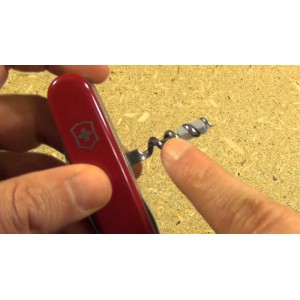Victorinox Explorer, Navaja multiusos suiza con 16 funciones